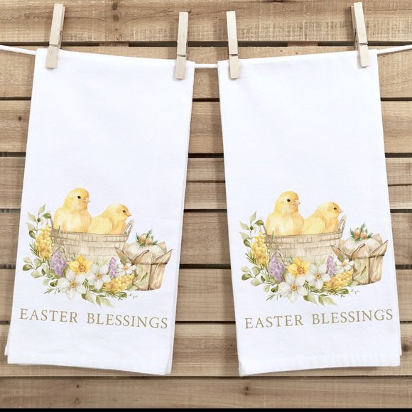 Easter Tea Towels, Set of 2, Easter Chicks in Basket, Yellow, Kitchen or Bath - Picture 1 of 2